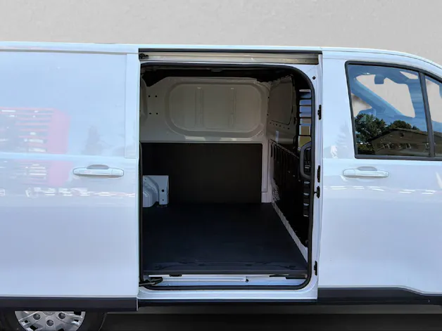 MAXUS Deliver 7 Kastenwagen L1H1 2.0 TD