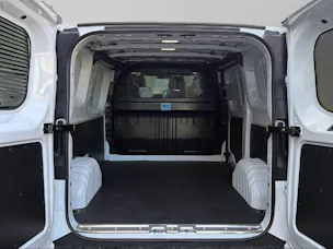 MAXUS Deliver 7 Kastenwagen L1H1 2.0 TD