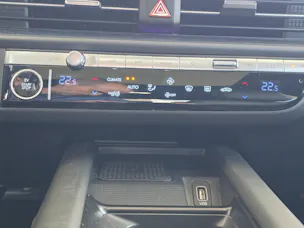 HYUNDAI Ioniq 6 77,4 kWh Launch Edition 4WD