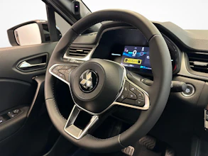 https://vehicle.imgix.net/4532804/d4541c58-b3b9-466a-b3a1-12916401bc93.jpg