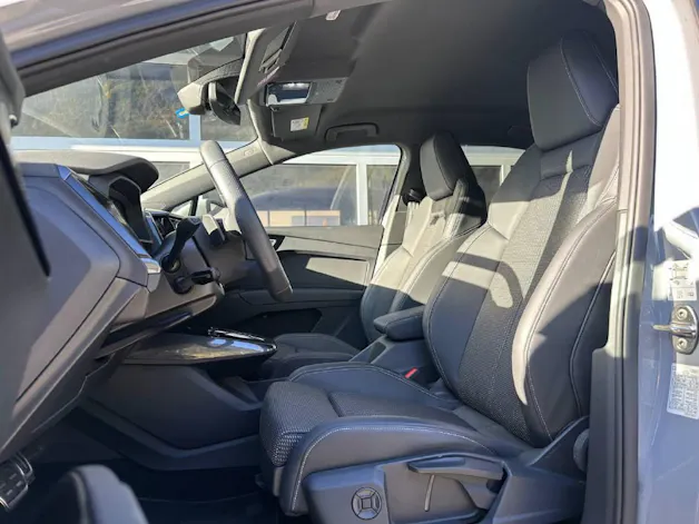 AUDI Q4 e-tron Sportback 50 quattro (CH)