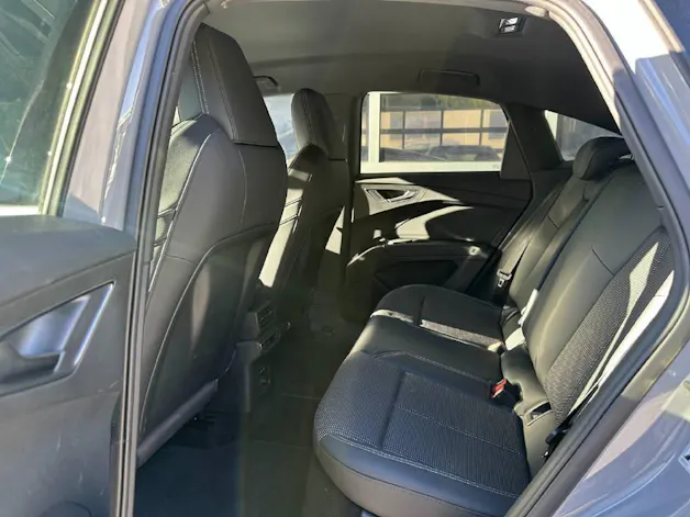 AUDI Q4 e-tron Sportback 50 quattro (CH)