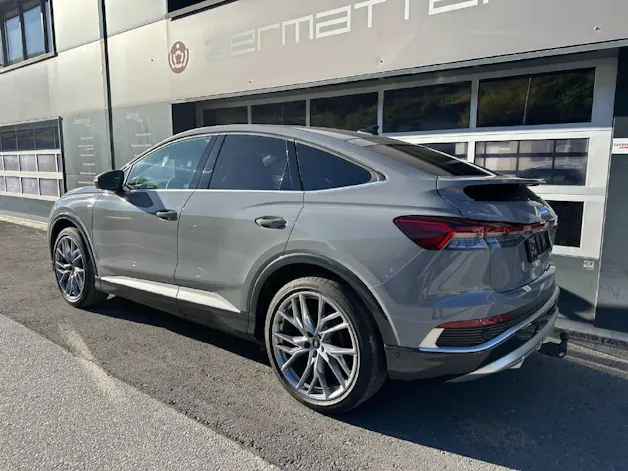 AUDI Q4 e-tron Sportback 50 quattro (CH)
