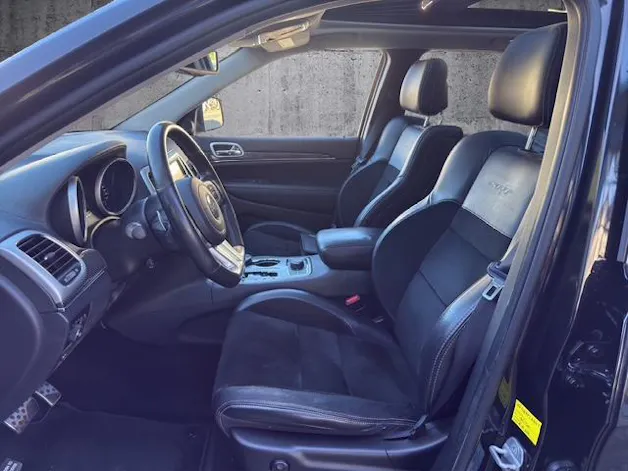 JEEP Grand Cherokee 6.4 V8 HEMI SRT8