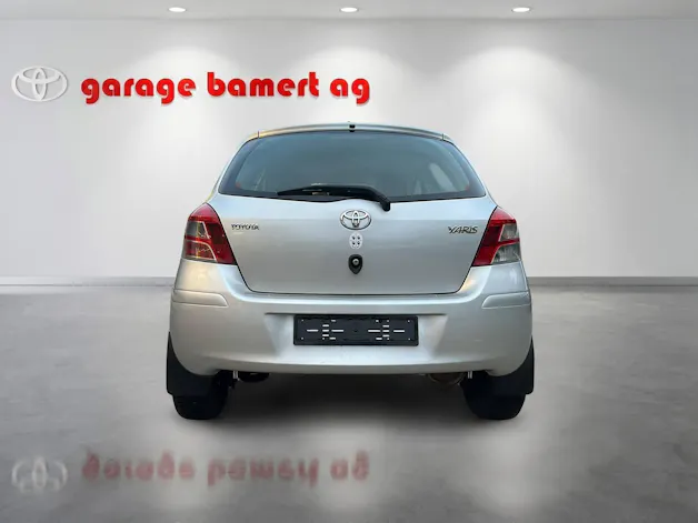 Toyota Yaris 1.33 VVT-i Linea Luna
