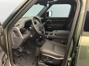 Land Rover Defender 110 2.0 P300e X-Dynamic HSE