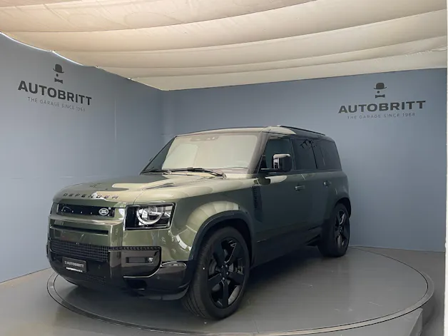 Land Rover Defender 110 2.0 P300e X-Dynamic HSE