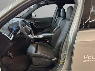 BMW X1 U11 30e xDrive paddles