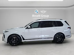 BMW X7 G07 40d xDrive SAG