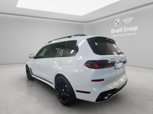 BMW X7 G07 40d xDrive SAG