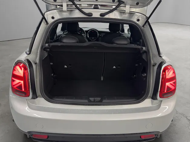 MINI F56 Cooper SE