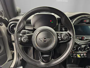 MINI F56 Cooper SE