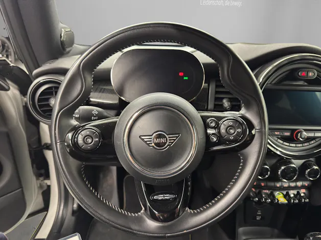 MINI F56 Cooper SE