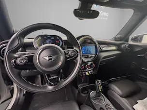 MINI F56 Cooper SE
