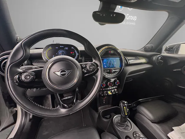 MINI F56 Cooper SE