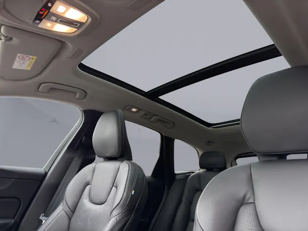 VOLVO XC60 2.0 B4 MH Ultimate Dark AWD