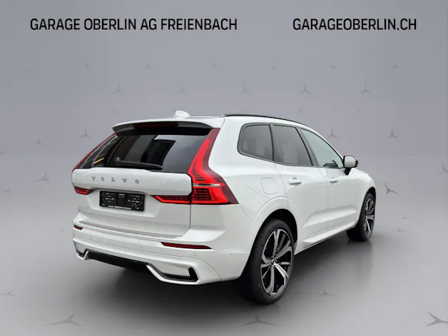 VOLVO XC60 2.0 B4 MH Ultimate Dark AWD