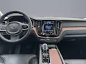 VOLVO XC60 2.0 B4 MH Ultimate Dark AWD