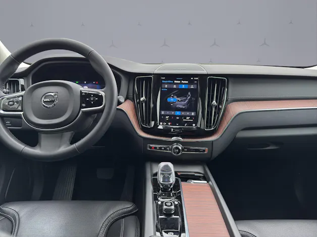 VOLVO XC60 2.0 B4 MH Ultimate Dark AWD