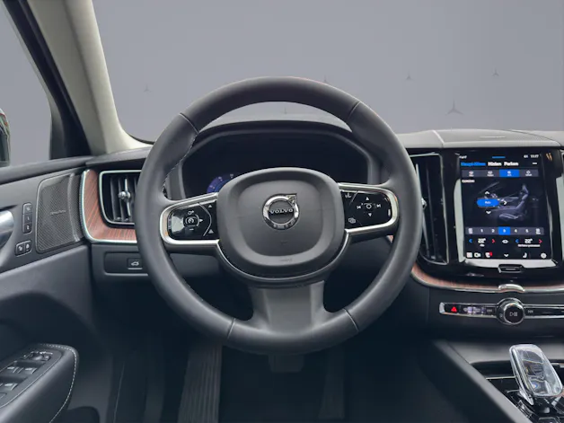 VOLVO XC60 2.0 B4 MH Ultimate Dark AWD