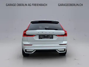VOLVO XC60 2.0 B4 MH Ultimate Dark AWD