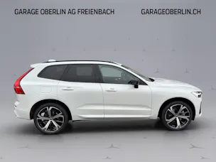 VOLVO XC60 2.0 B4 MH Ultimate Dark AWD