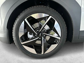 Fahrzeugbild KIA EV3 81 kWh Earth+