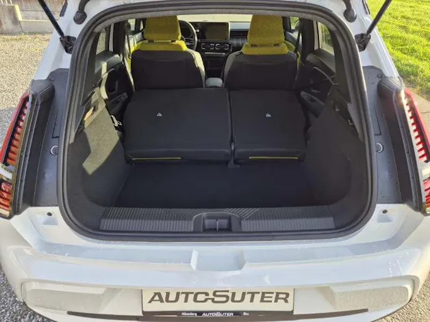 RENAULT R5 E-Tech Comfort Range iconic five