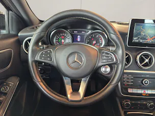 MERCEDES-BENZ A-Klasse W176 A 180 Urban