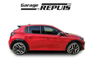 PEUGEOT 208 1.2 Hybrid 145 GT Exclusive