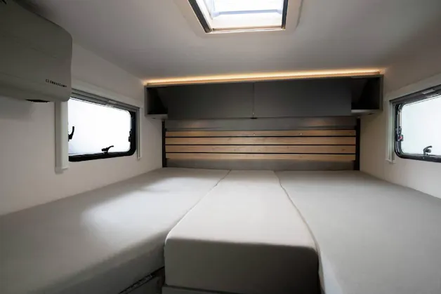 Crosscamp EXPDN VAN 6.6 E Peugeot Boxer 2.2 BlueHDi 140
