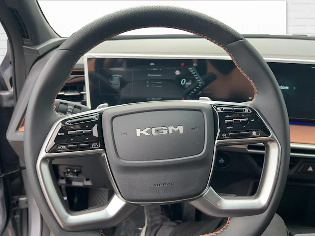 KGM Torres EVX Platinum