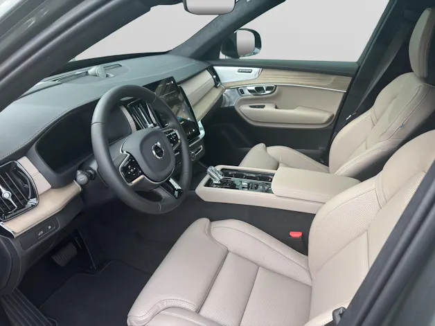 VOLVO XC90 2.0 T8 TE Ultra Dark eAWD