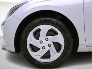 HYUNDAI i20 1.0 T-GDi Amplia