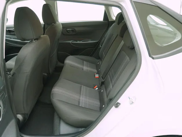 HYUNDAI i20 1.0 T-GDi Amplia