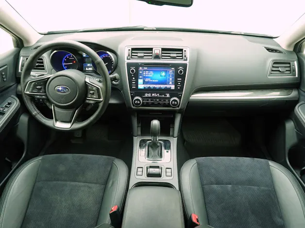 Subaru Outback 2.5i Luxury