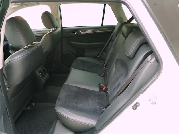 Subaru Outback 2.5i Luxury