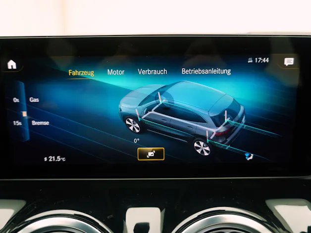 MERCEDES-BENZ GLA-Klasse GLA 220 d AMG Line 4matic