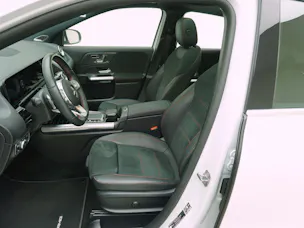 MERCEDES-BENZ GLA-Klasse GLA 220 d AMG Line 4matic