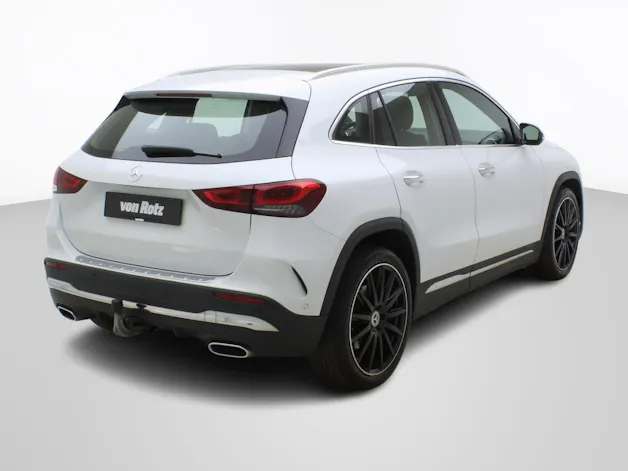MERCEDES-BENZ GLA-Klasse GLA 220 d AMG Line 4matic
