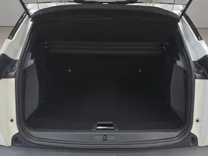 PEUGEOT e-2008 Allure