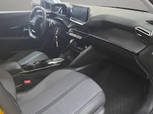 PEUGEOT 208 1.2 PureTech 100 Allure Pack