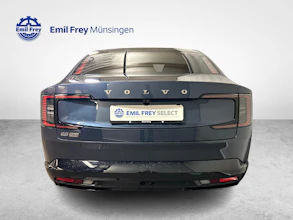 https://vehicle.imgix.net/4533790/482be613-0228-481e-97be-48ca49b4d4d1.jpg