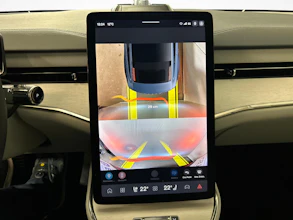 https://vehicle.imgix.net/4533790/596b0abb-7030-4ca0-9022-7bf44987680b.jpg