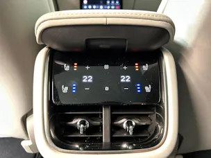 VOLVO ES90 Ultra