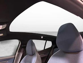 https://vehicle.imgix.net/4533798/c4a1849a-db51-4321-8387-aa5d6352ebe8.jpg