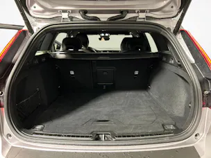 VOLVO V60 2.0 B4 Plus Dark