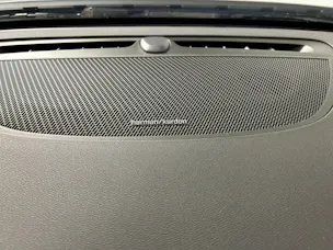 VOLVO V60 2.0 B4 Plus Dark