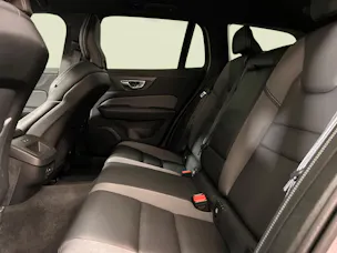 VOLVO V60 2.0 B4 Plus Dark