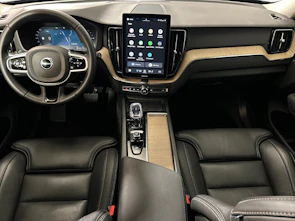 image du véhicule VOLVO XC60 2.0 T8 TE Plus Dark eAWD